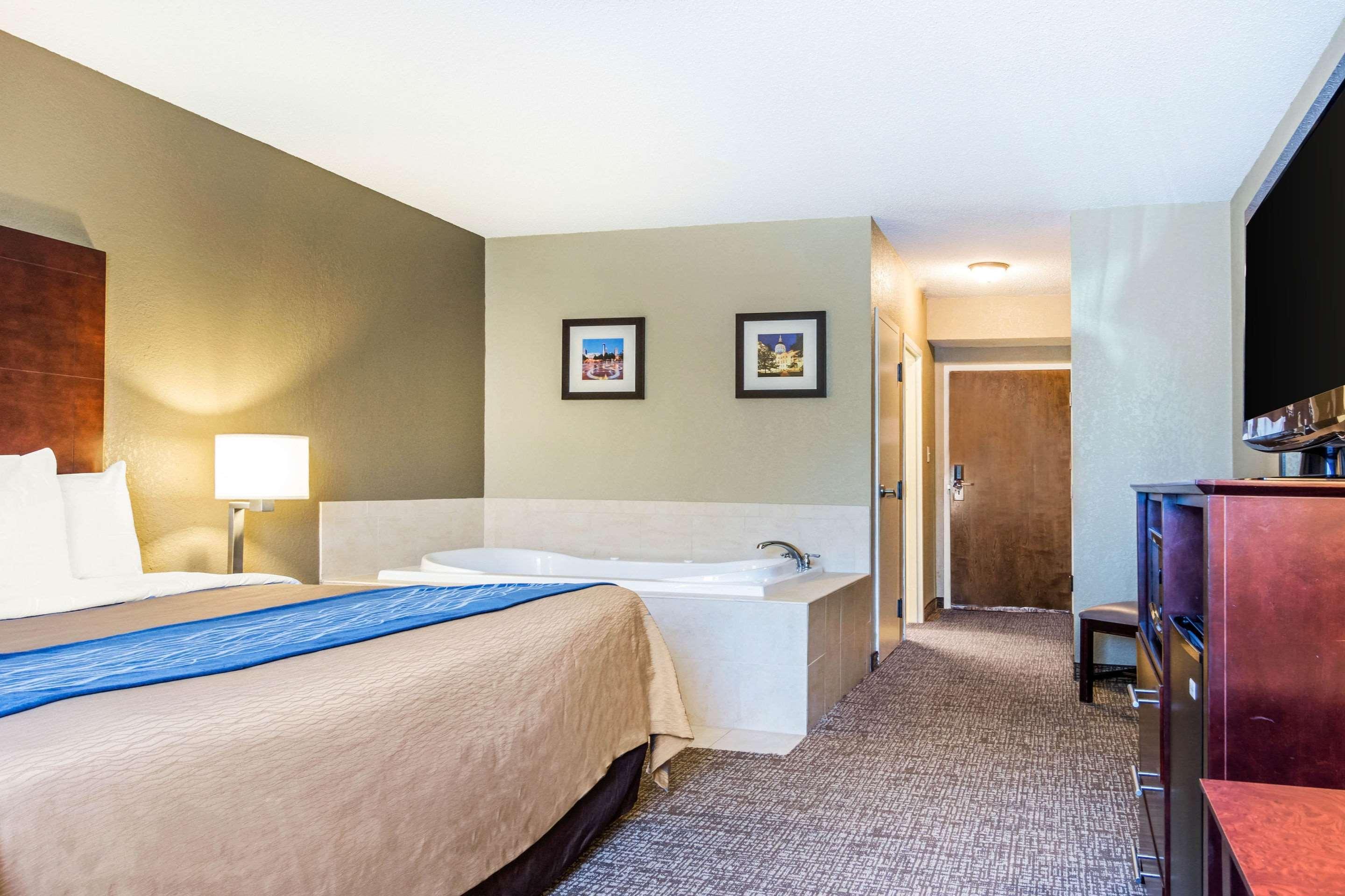 Comfort Inn Atlanta Downtown South מראה חיצוני תמונה