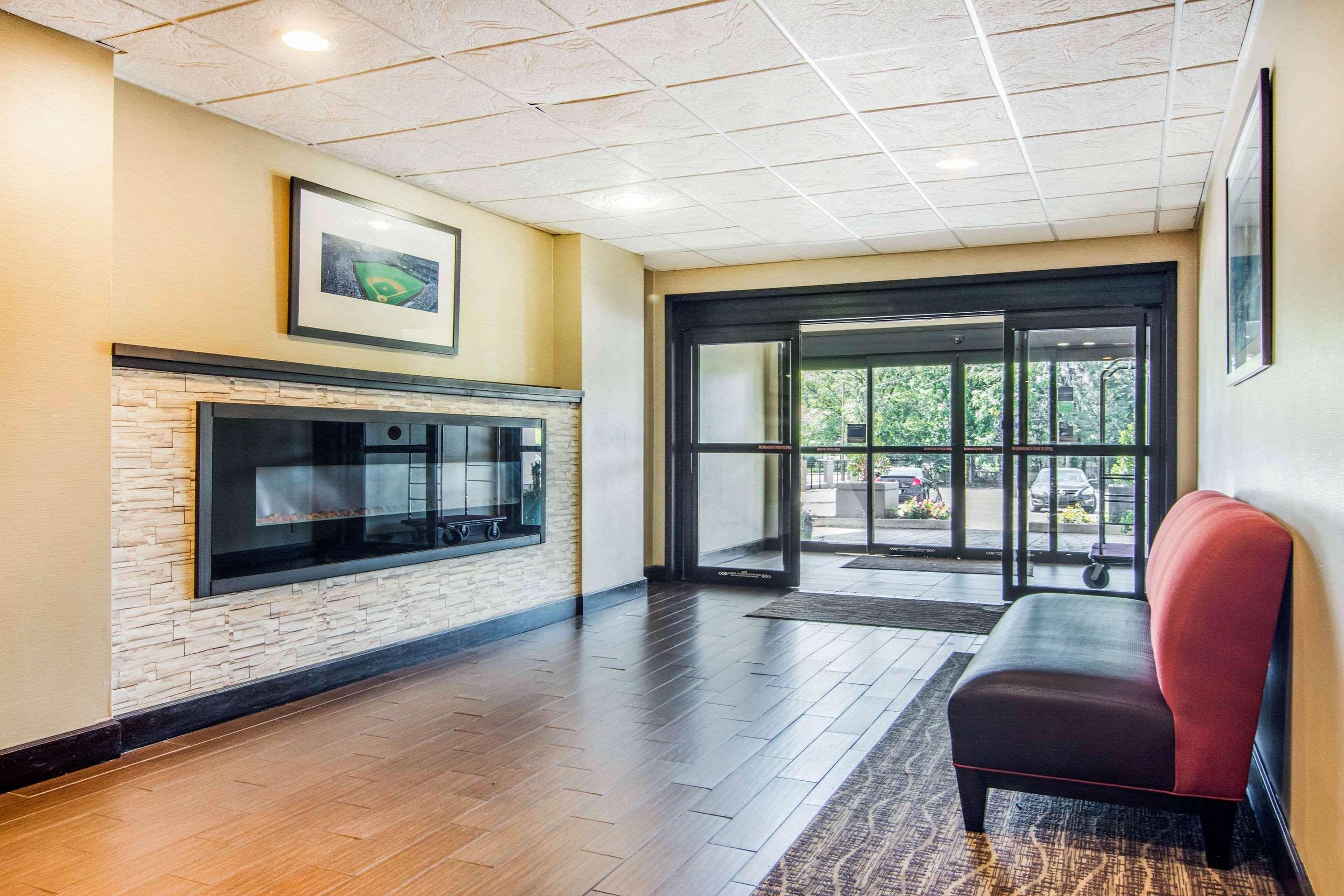 Comfort Inn Atlanta Downtown South מראה חיצוני תמונה