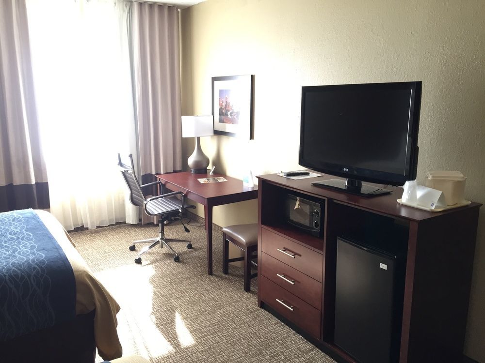 Comfort Inn Atlanta Downtown South מראה חיצוני תמונה